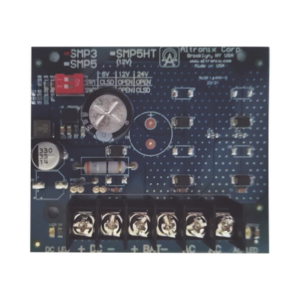 Fuente Tipo tarjeta de 1 salida seleccionable en 6,12 Y 24Vcc @ 2.5 A con capacidad de respaldo, requiere transformador de entrada